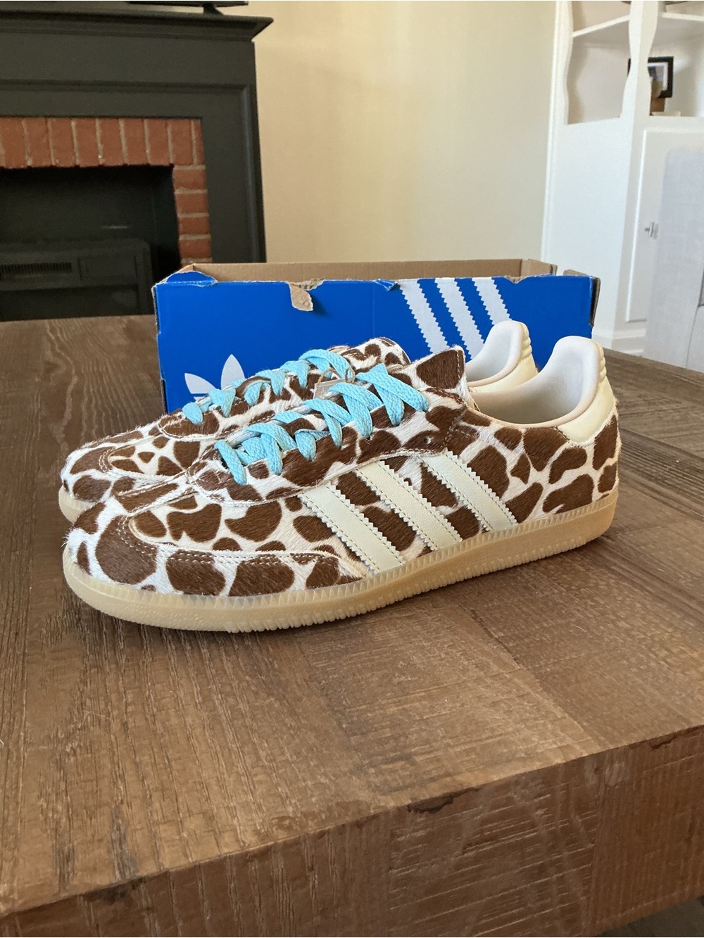 Adidas Giraffe Print Samba Sneakers Cow Fur Light Blue Laces Sz 9